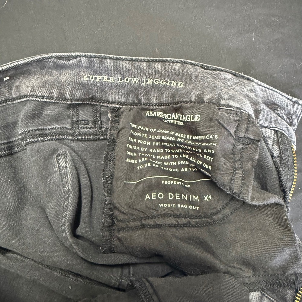 American Eagle Super Stretch‎ X Skinny Jeans Gray Distressed Frayed Hem Size 4 - Picture 9 of 12